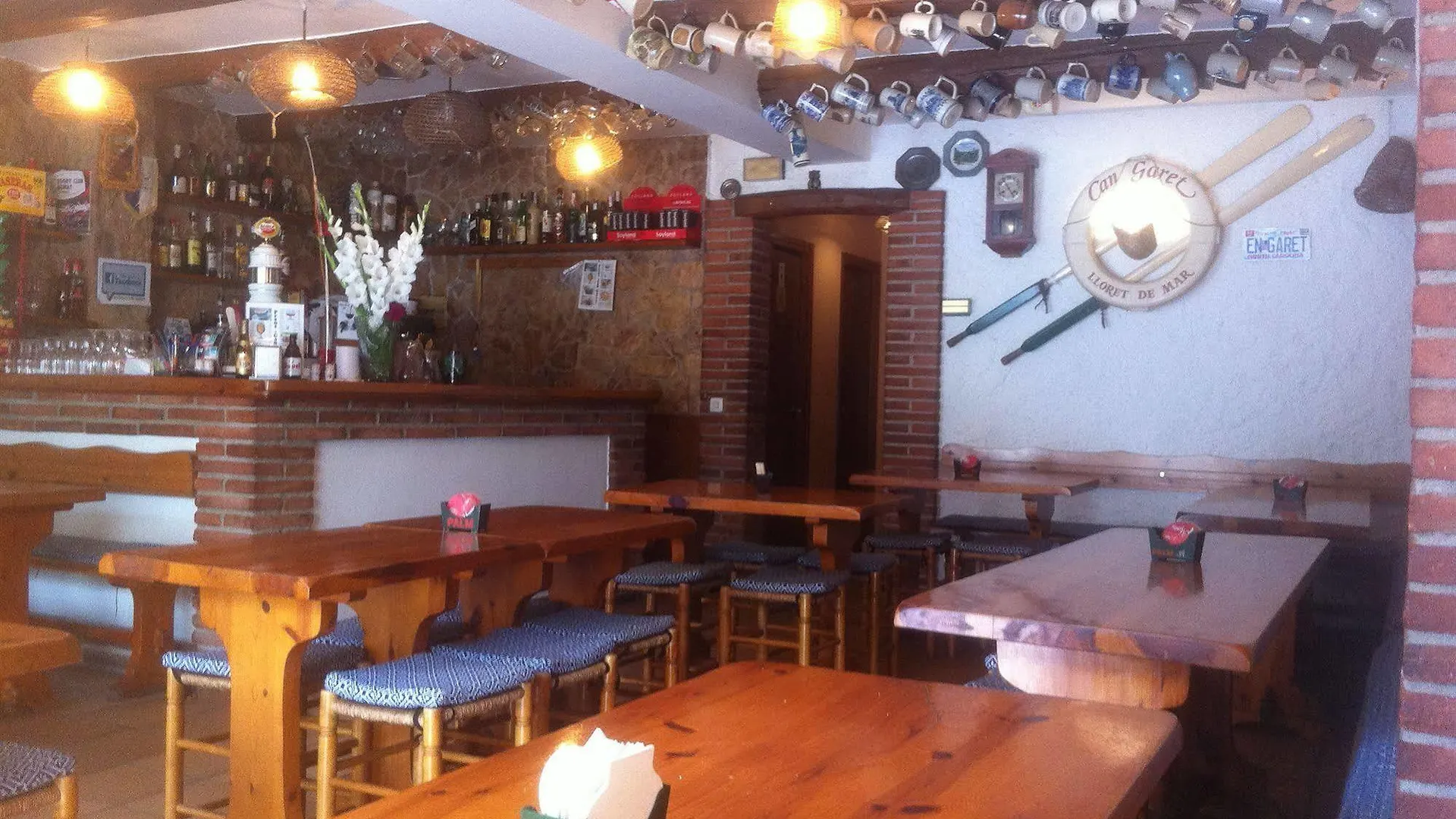 Hostal Ribas リョレート・デ・マル ゲストハウス